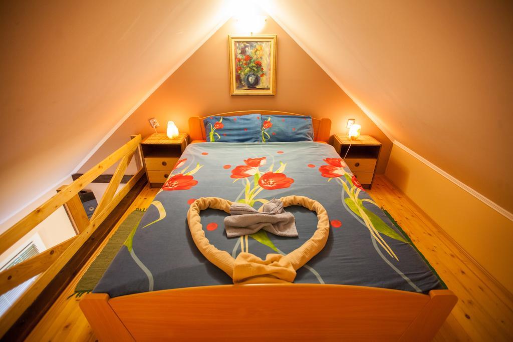 Medeno Srce Villa Палич Екстериор снимка