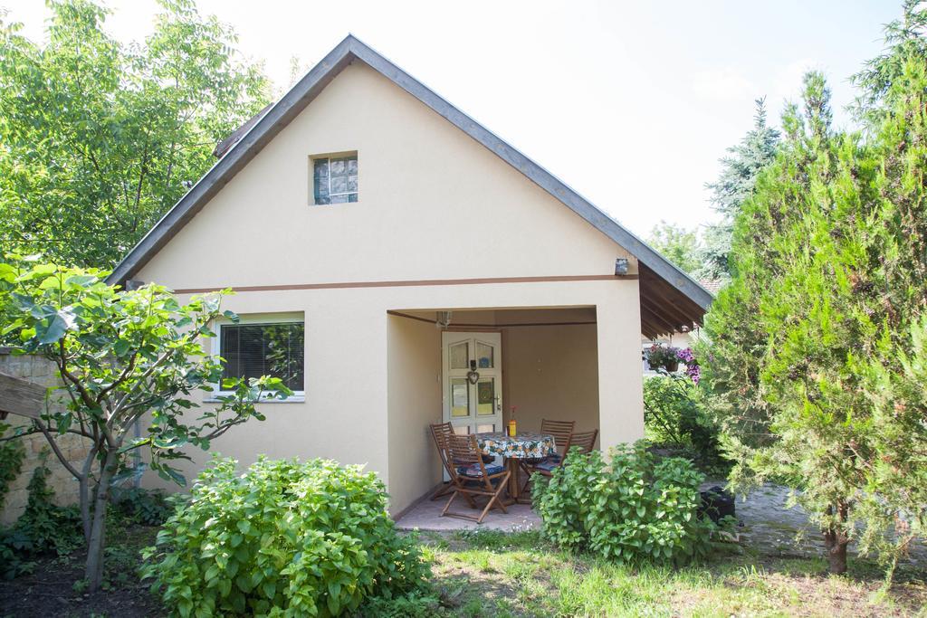 Medeno Srce Villa Палич Екстериор снимка